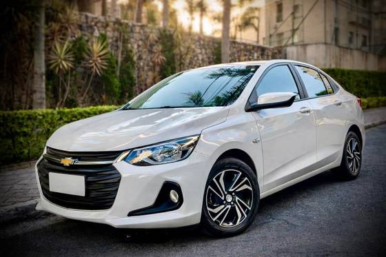 CHEVROLET ONIX 1.0 TURBO FLEX PLUS LT MANUAL CHEVROLET ONIX 1.0 TURBO FLEX PLUS LT MANUAL